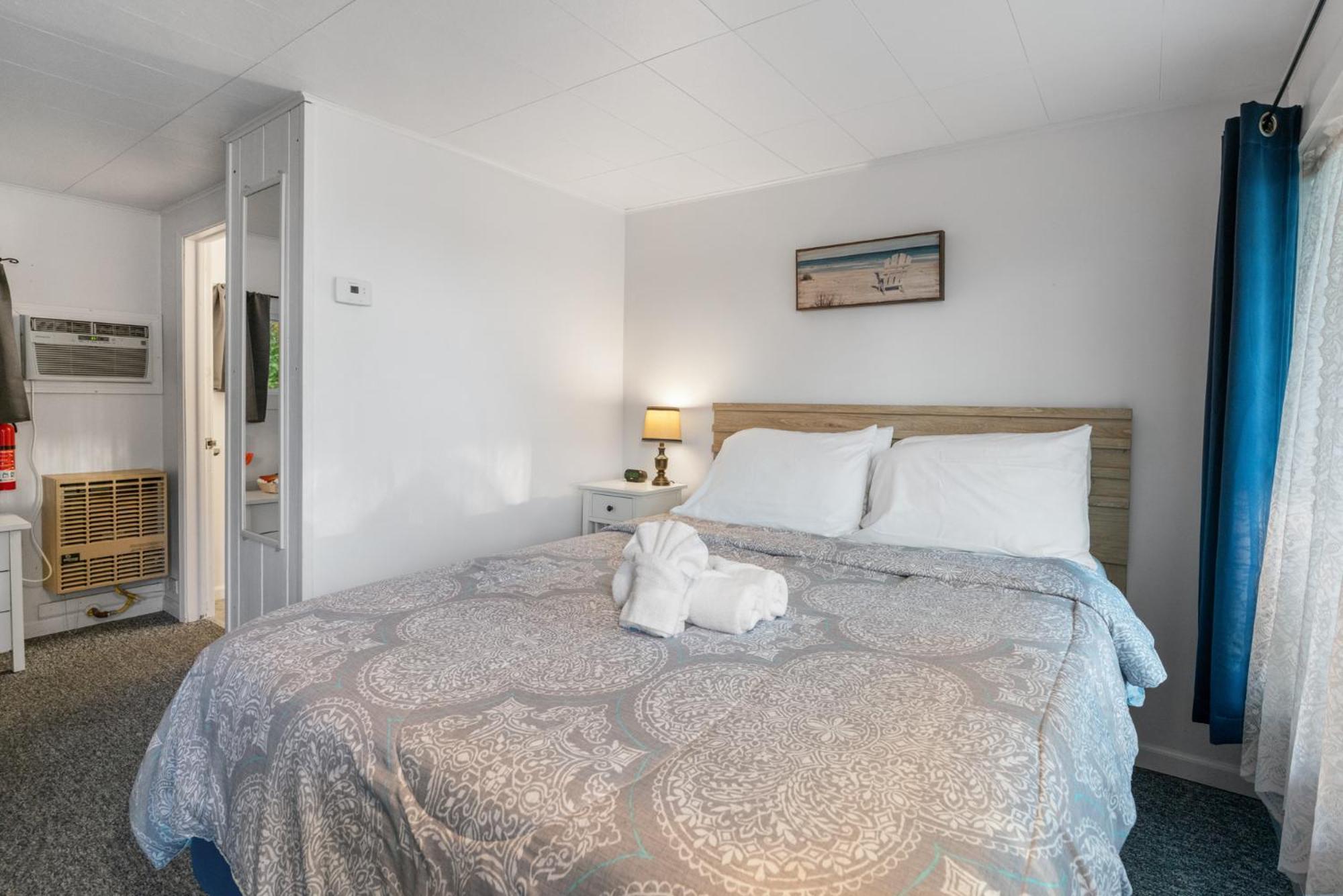 South Arm Retreats Motel East Jordan Ngoại thất bức ảnh